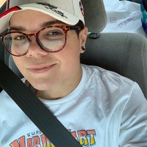 Meet your Posher, Idajunilca